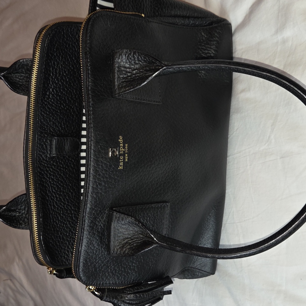 KATE SPADE NEW Black & White Striped SOUTHPORT AVE LYDIA Handbag Purse Shoulder